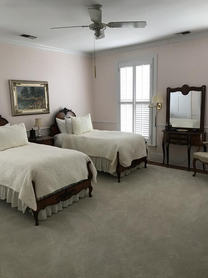 Springwood Inn Anniston Zimmer foto